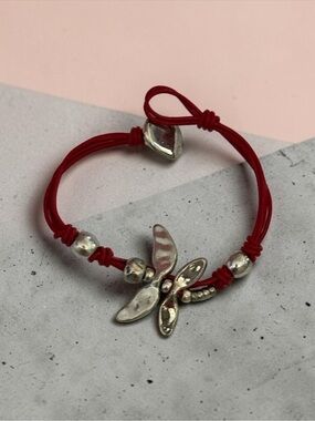 🫶🏻 Silver Dragonfly Charm Red Cord Bracelet